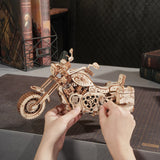 Build & Create Studio™ Build Your Own Classic Cruiser Motorcycle with the Puzzle