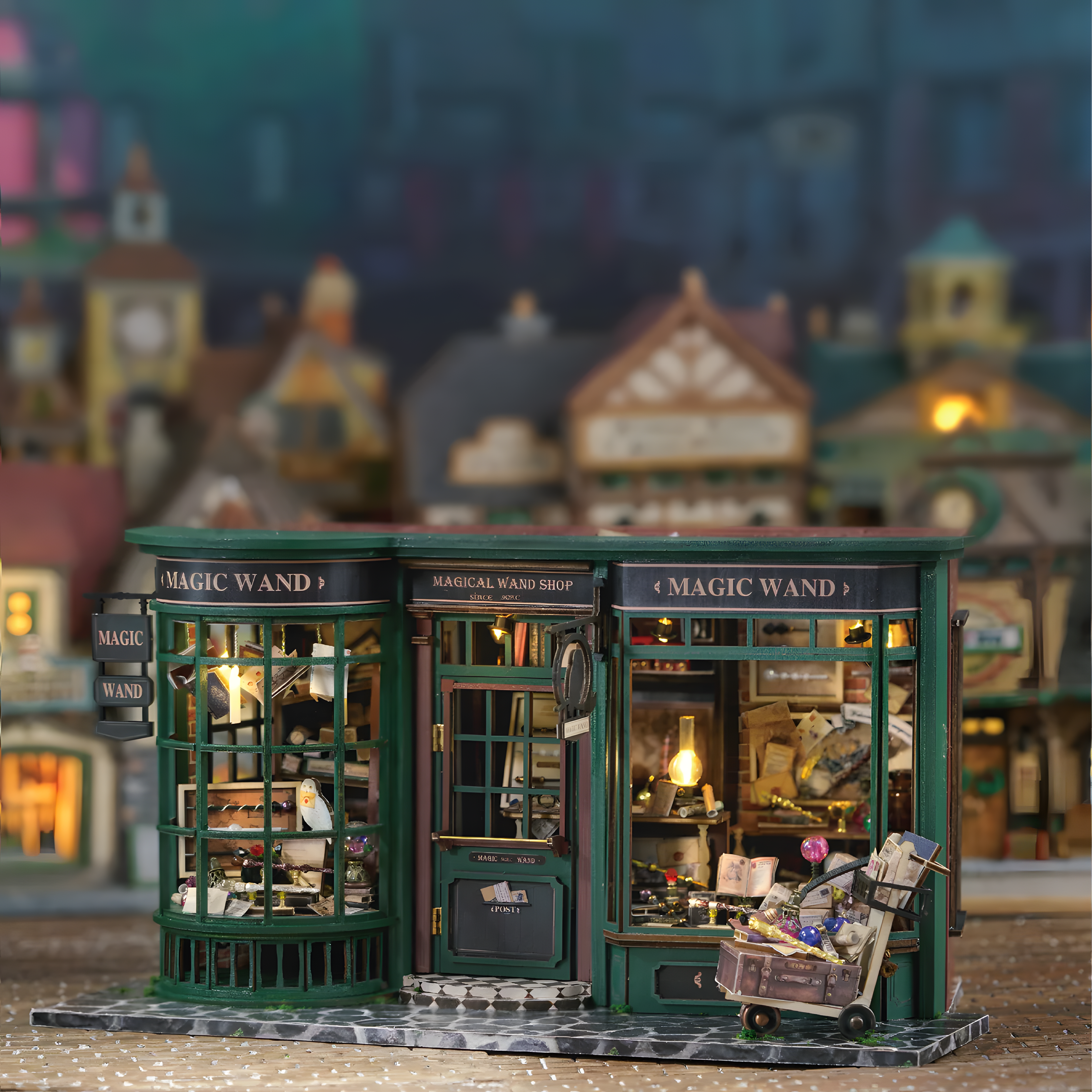 Kit de maison de poupée à monter soi-même Build &amp; Create Studio™ – Magic Shop 